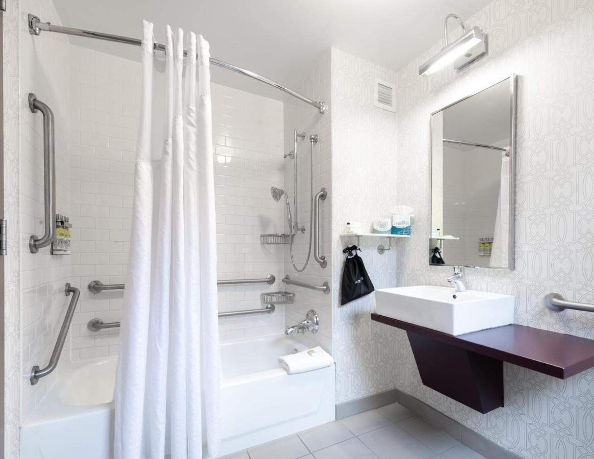 Holiday Inn Express Chicago - Magnificent Mile By Ihg Luaran gambar