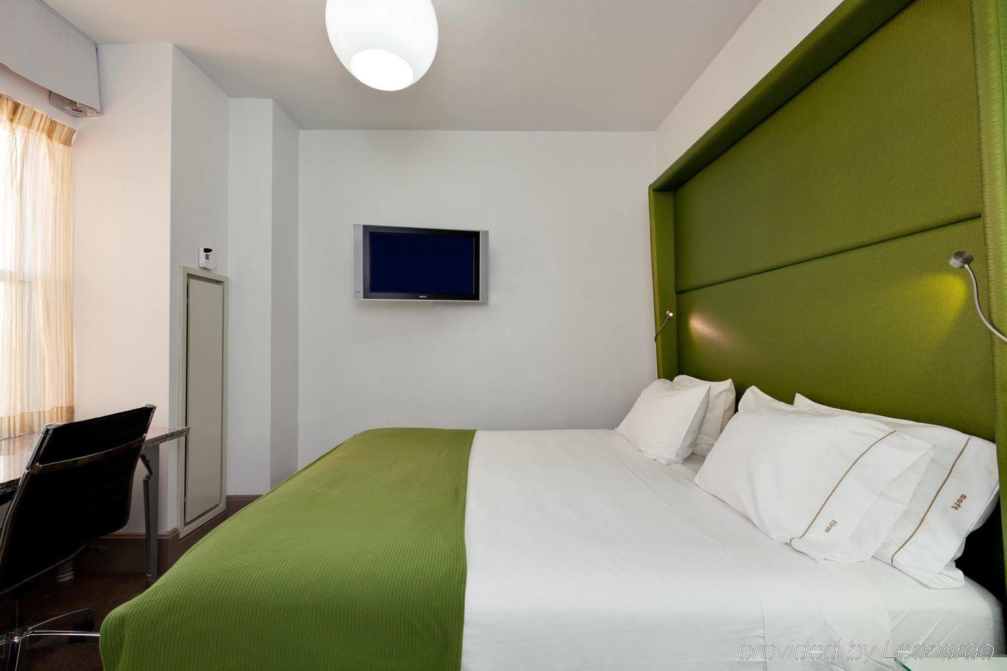 Holiday Inn Express Chicago - Magnificent Mile By Ihg Luaran gambar