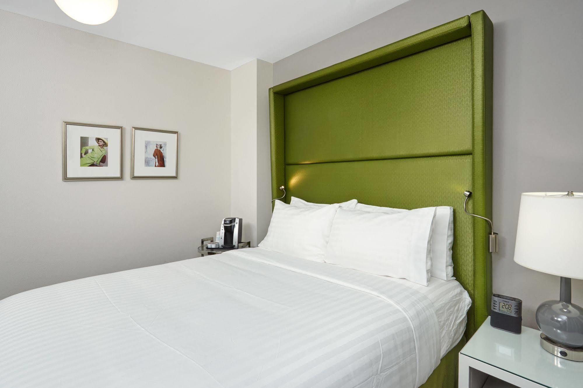 Holiday Inn Express Chicago - Magnificent Mile By Ihg Luaran gambar