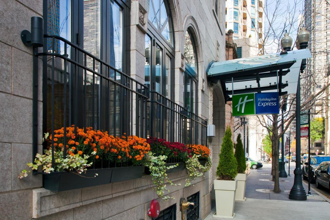 Holiday Inn Express Chicago - Magnificent Mile By Ihg Luaran gambar